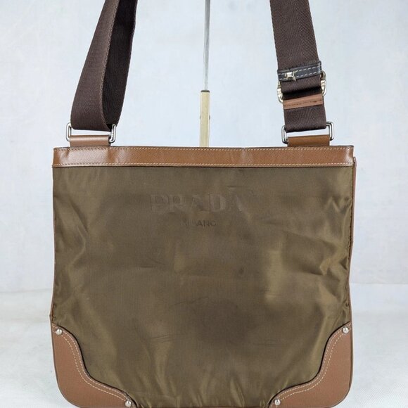 Authentic PRADA Canapa Shoulder Bag in Nylon with LOGO Made in Italy - Picture 13 of 16